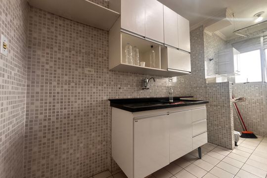 Cozinha de apartamento para alugar com 3 quartos, 73m² em Continental, Osasco