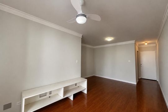 Apartamento para alugar com 3 quartos, 73m² em Continental, Osasco