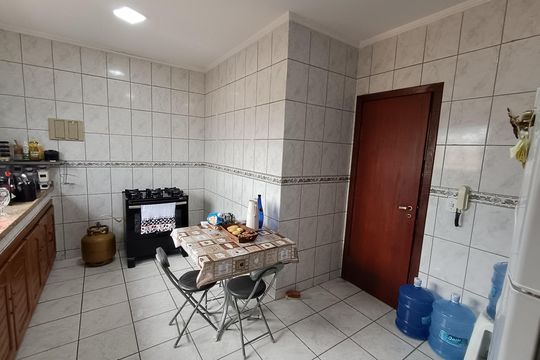 COZINHA de casa para alugar com 3 quartos, 120m² em Casa Grande, Rio das Ostras