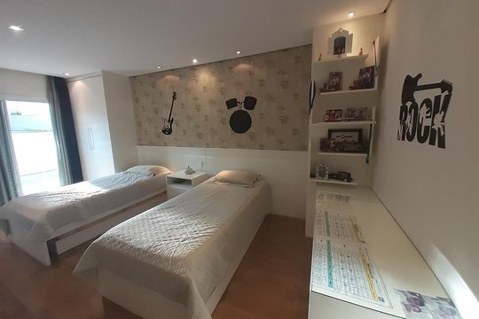 Quarto de casa de condomínio à venda com 4 quartos, 410m² em Jardim Recanto, Valinhos