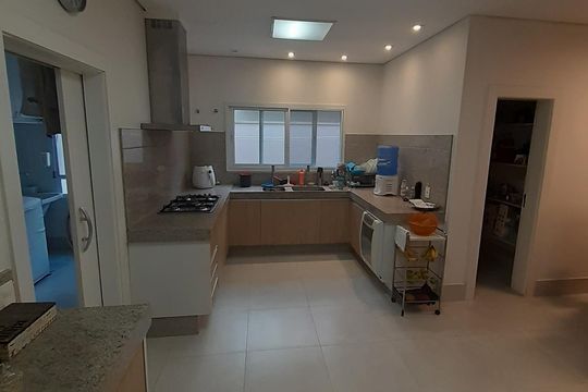 Cozinha de casa de condomínio à venda com 4 quartos, 410m² em Jardim Recanto, Valinhos