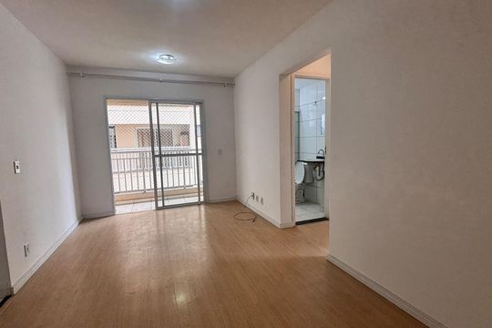 Apartamento para alugar com 2 quartos, 55m² em Jardim Rio das Pedras, Cotia