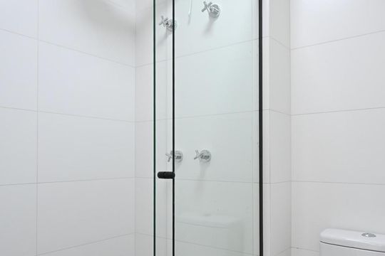 Banheiro de apartamento para alugar com 2 quartos, 43m² em Vila Suzana, São Paulo