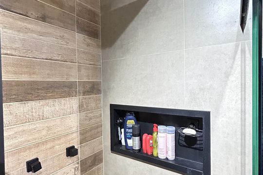 Banheiro de apartamento para alugar com 2 quartos, 40m² em Cachambi, Rio de Janeiro