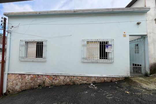 Fachada de casa à venda com 2 quartos, 73m² em Parque Monteiro Soares, São Paulo