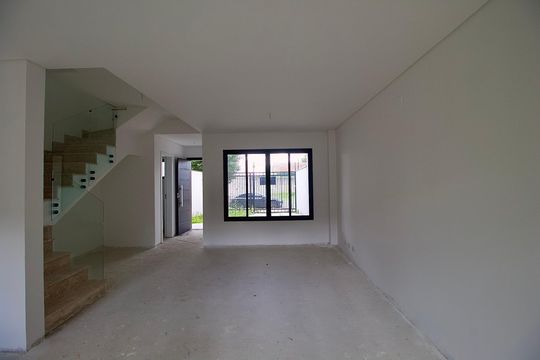 Casa à venda com 4 quartos, 140m² em Cajuru, Curitiba