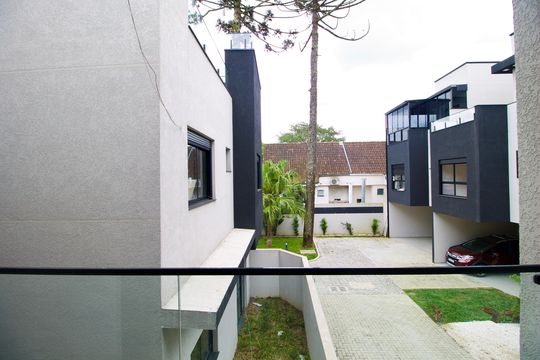 Quarto 2 - Sacada de casa à venda com 4 quartos, 140m² em Cajuru, Curitiba