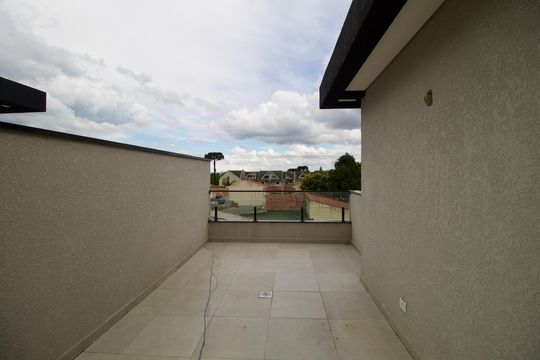 Terraço de casa para alugar com 4 quartos, 140m² em Cajuru, Curitiba