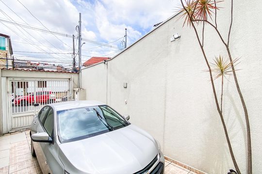 Garagem  de casa à venda com 2 quartos, 90m² em Vila Matilde, São Paulo