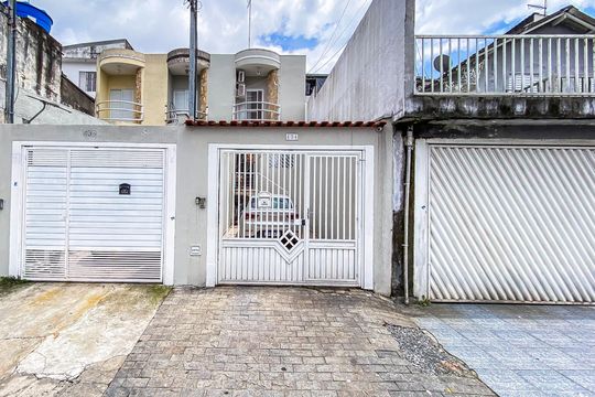Fachada  de casa à venda com 2 quartos, 90m² em Vila Matilde, São Paulo