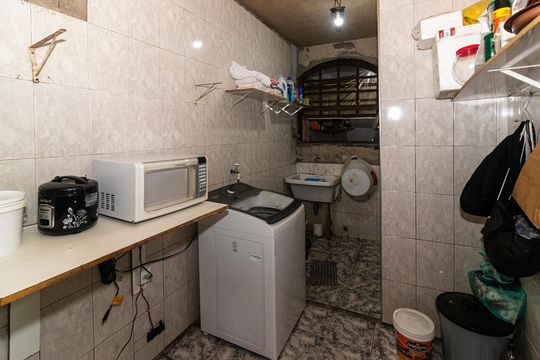 Área de Serviço de casa à venda com 3 quartos, 420m² em Vila do Castelo, São Paulo