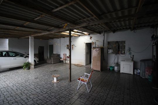 Quintal de apartamento para alugar com 2 quartos, 104m² em Farrapos, Porto Alegre