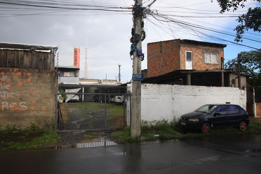Fachada de apartamento para alugar com 2 quartos, 104m² em Farrapos, Porto Alegre