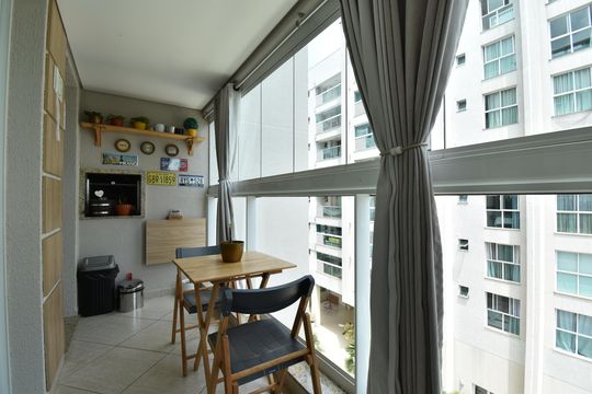 Varanda de apartamento à venda com 3 quartos, 79m² em Portão, Curitiba