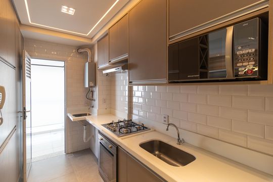 Cozinha de apartamento à venda com 3 quartos, 88m² em Taquaral, Campinas