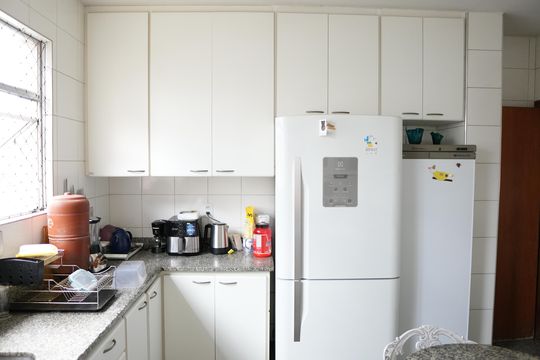 Cozinha de apartamento à venda com 6 quartos, 311m² em Gutierrez, Belo Horizonte