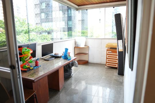 Varanda da Sala de apartamento à venda com 6 quartos, 311m² em Gutierrez, Belo Horizonte