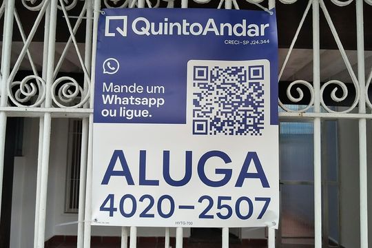 Fachada de casa para alugar com 4 quartos, 160m² em Sítio do Morro, São Paulo