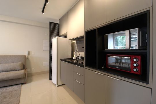 Sala/Cozinha de apartamento para alugar com 1 quarto, 45m² em Indianópolis, São Paulo