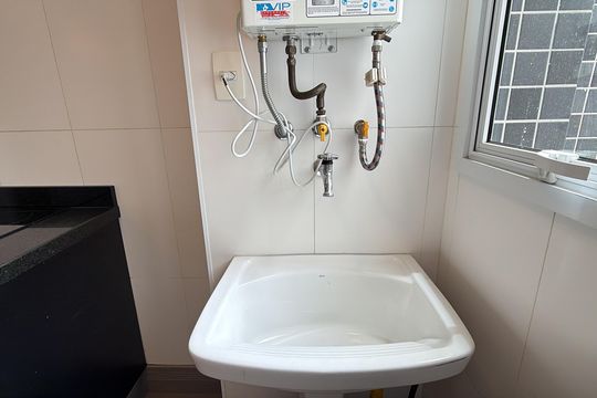 Área de Serviço de kitnet/studio para alugar com 1 quarto, 55m² em Vila Regente Feijó, São Paulo