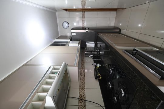 Cozinha de apartamento à venda com 2 quartos, 50m² em Vila Palmares, Santo André