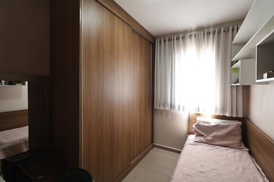 Quarto 1 de apartamento à venda com 2 quartos, 50m² em Vila Palmares, Santo André
