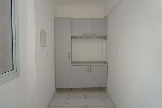Lavanderia de apartamento para alugar com 3 quartos, 125m² em Jardim Santa Barbara, Embu das Artes