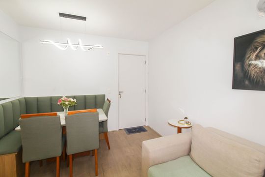 Sala de apartamento à venda com 2 quartos, 47m² em Centro, Canoas
