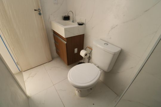 Banheiro de kitnet/studio para alugar com 1 quarto, 36m² em Vila Prudente, São Paulo