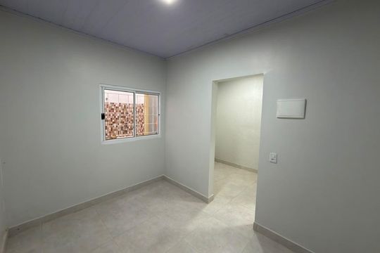 Casa para alugar com 1 quarto, 57m² em Qe 44, Brasília