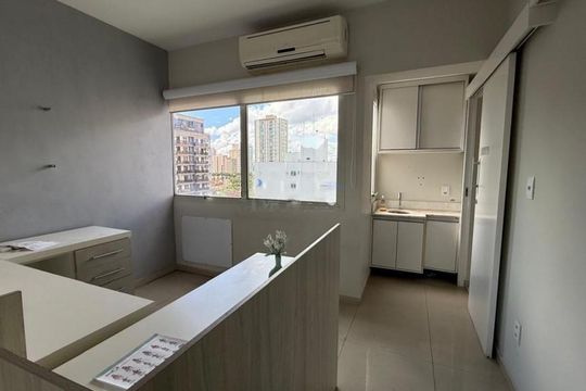 Apartamento à venda com 5 quartos, 110m² em Vila Lidia, Campinas