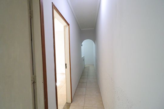 Corredor de casa para alugar com 1 quarto, 30m² em Jardim Satelite, São Paulo