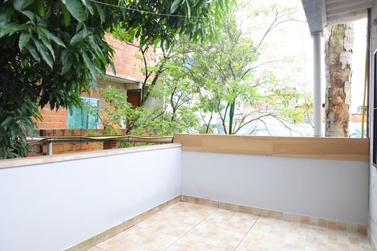 Quintal de casa para alugar com 1 quarto, 55m² em Jardim Helena, São Paulo