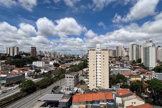 Sacada de apartamento à venda com 2 quartos, 55m² em Bosque da Saúde, São Paulo
