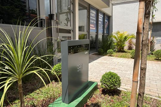 Fachada de apartamento à venda com 2 quartos, 53m² em Bosque da Saúde, São Paulo