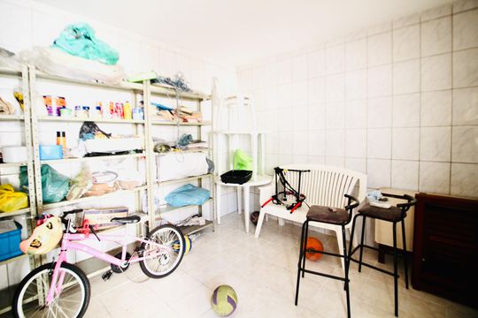 Área comum de casa à venda com 3 quartos, 400m² em Vila Dalila, São Paulo