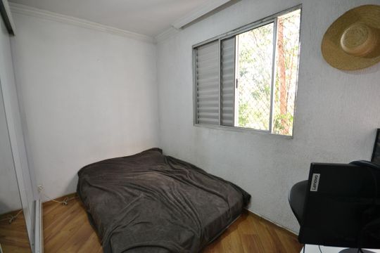 Quarto 1 de apartamento à venda com 2 quartos, 52m² em Jardim São Jorge, São Paulo