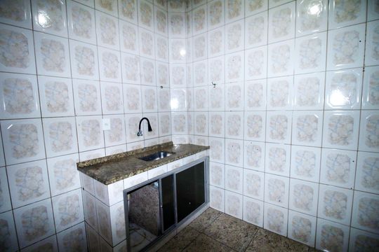 Cozinha de apartamento à venda com 2 quartos, 70m² em Olaria, Rio de Janeiro