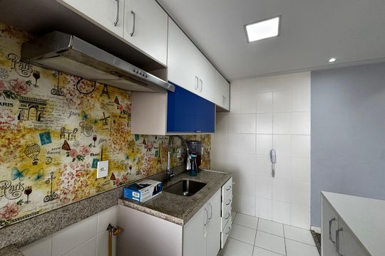 Cozinha de apartamento à venda com 3 quartos, 60m² em Conceicao, Osasco