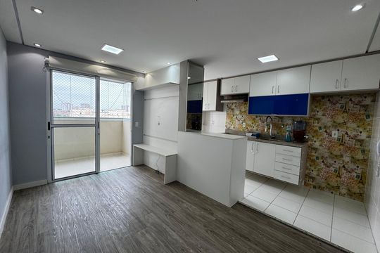Apartamento à venda com 3 quartos, 60m² em Conceicao, Osasco