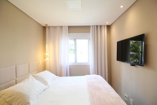 Suíte 1 de apartamento à venda com 2 quartos, 58m² em Vila Andrade, São Paulo