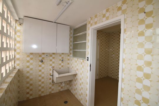 Área de Serviço de apartamento para alugar com 3 quartos, 106m² em Santa Teresinha, São Paulo