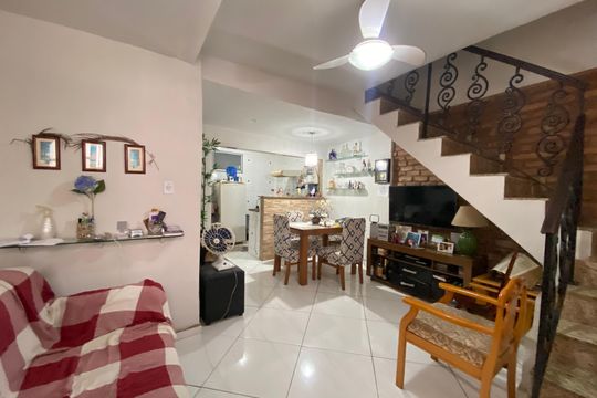 Casa à venda com 1 quarto, 150m² em Abolição, Rio de Janeiro