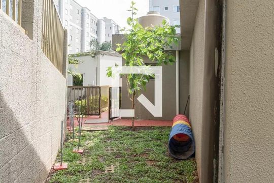 Área comum de apartamento para alugar com 2 quartos, 47m² em Vila Bremen, Guarulhos
