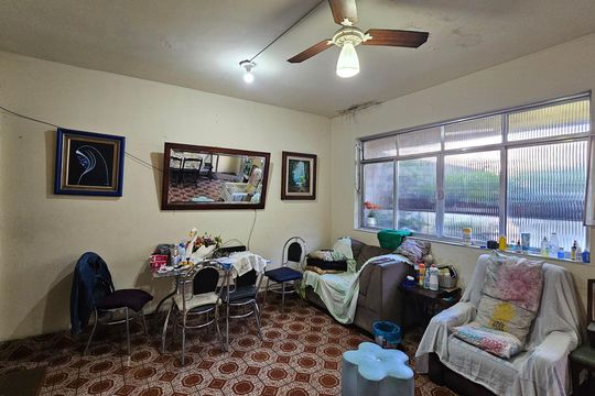 Sala de apartamento para alugar com 2 quartos, 30m² em Centro, Nilópolis