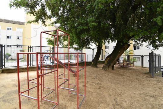 Área comum - Playground de apartamento para alugar com 3 quartos, 53m² em Fazendinha, Curitiba