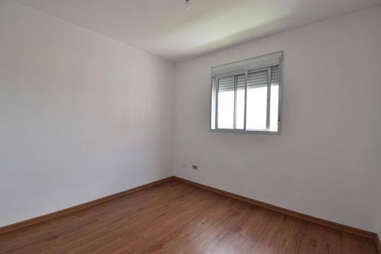 Quarto 3 de apartamento para alugar com 3 quartos, 53m² em Fazendinha, Curitiba