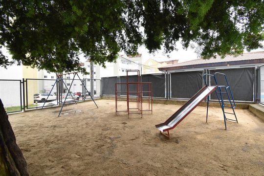 Área comum - Playground de apartamento para alugar com 3 quartos, 53m² em Fazendinha, Curitiba