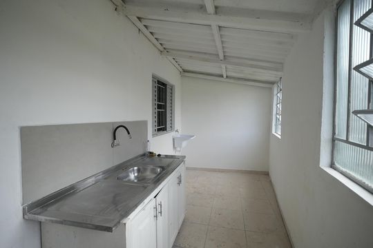 Cozinha de casa para alugar com 2 quartos, 120m² em Jardim Alvorada, Santo André