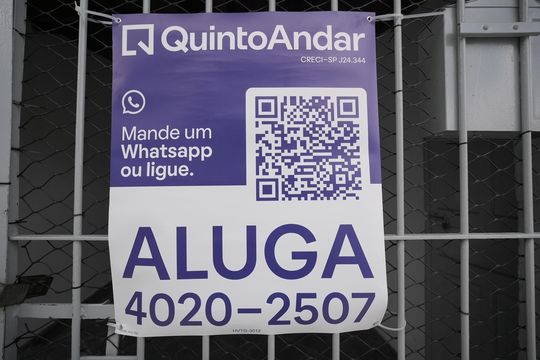 Placa de casa para alugar com 2 quartos, 120m² em Jardim Alvorada, Santo André